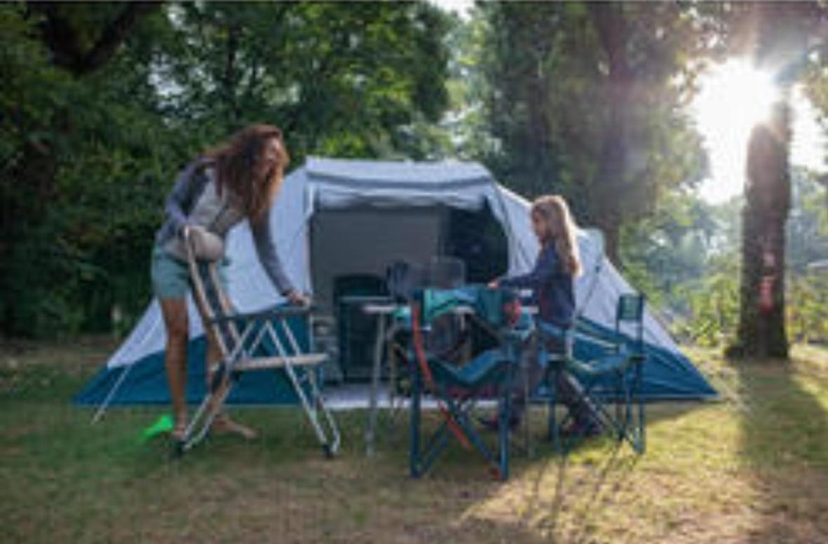 Les Hortensias Grande Tente Familiale Deux Chambres Et Sejour Vue Mer Sur Camping Nature Plestin-les-Grèves Kültér fotó