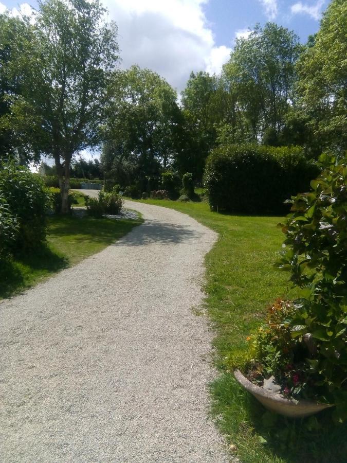 Les Hortensias Grande Tente Familiale Deux Chambres Et Sejour Vue Mer Sur Camping Nature Plestin-les-Grèves Kültér fotó
